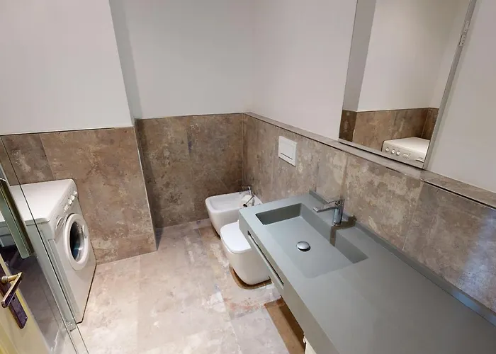 Апартаменты Renove Face Avec Terrasse A Menton, Proche Centre-ville Et Plages - Fr-1-196-301